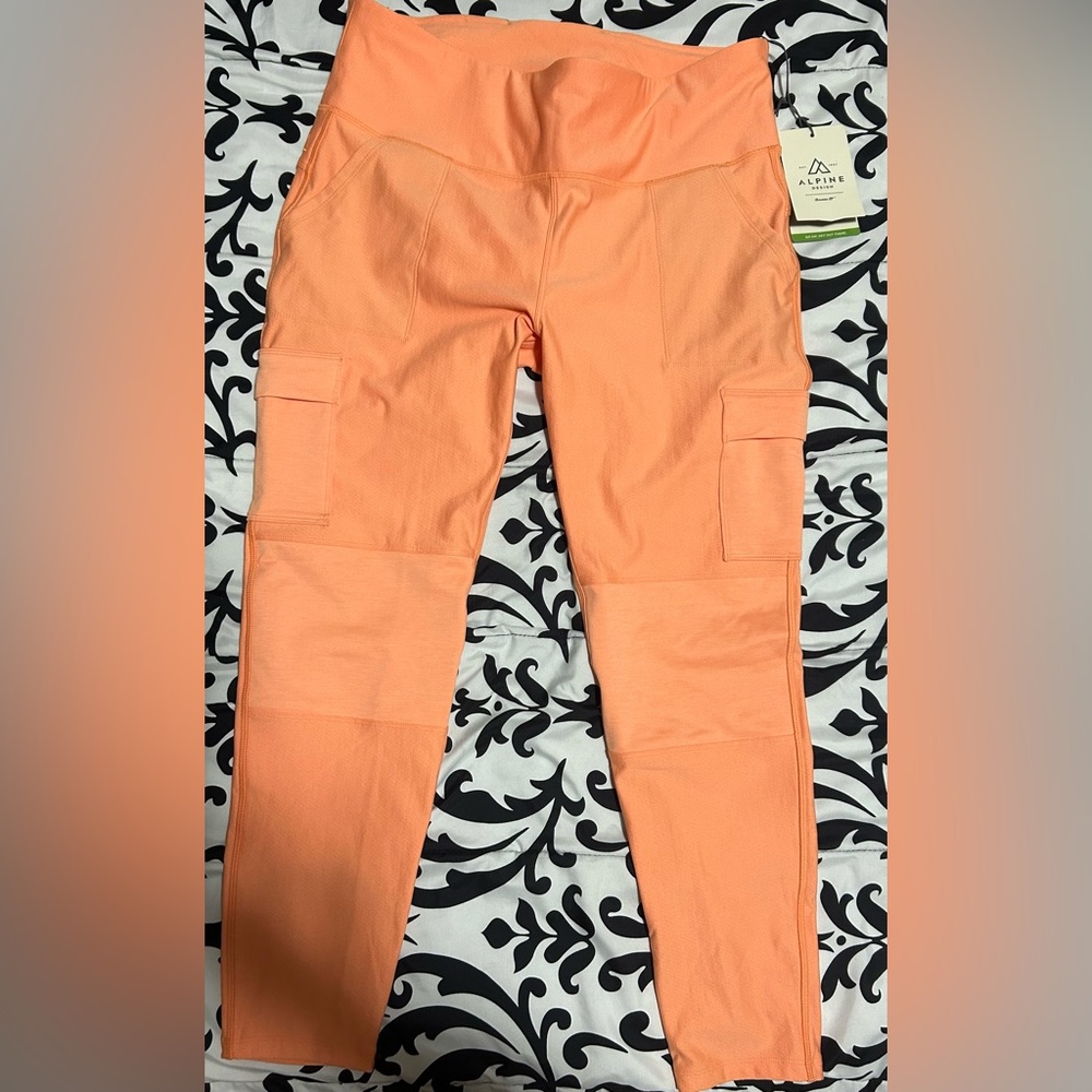 🔥NWT Alpine orange tight fit legging cargo pants-size XL